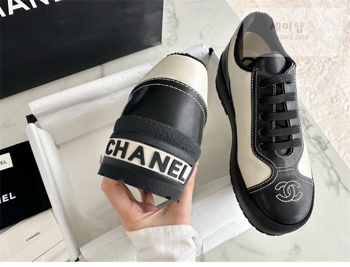 C H A N E L 샤넬 24s CC로고 배색 스니커즈 신발 24번 이미지