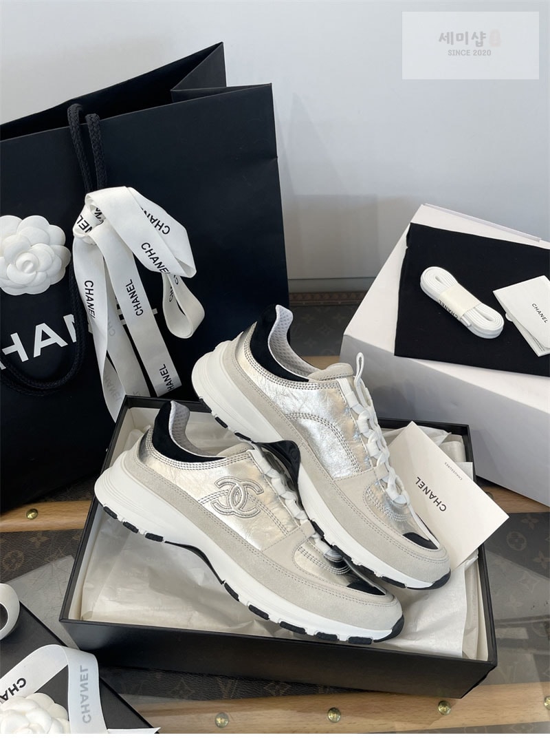 C H A N E L 샤넬 25A 믹스드파이버 스니커즈 화이트 신발 9번 이미지