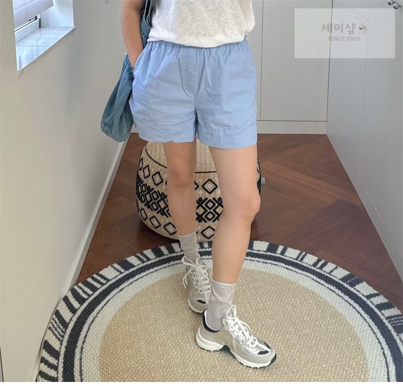 C H A N E L 샤넬 25A CC로고 스니커즈 실버 신발 3번 이미지