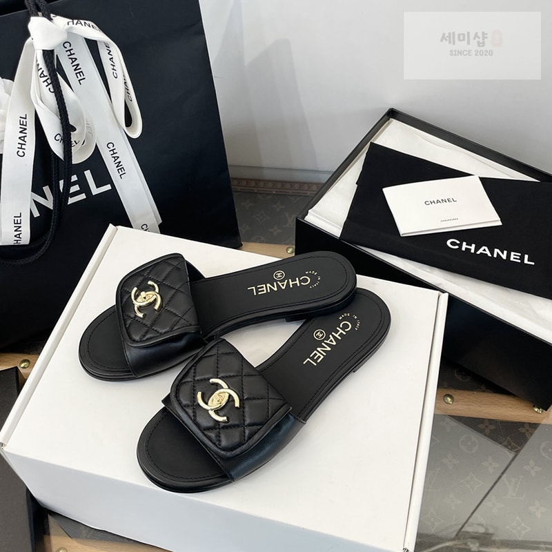 C H A N E L 샤넬 25A CC로고 퀼팅 뮬 슬리퍼 신발 1번 이미지