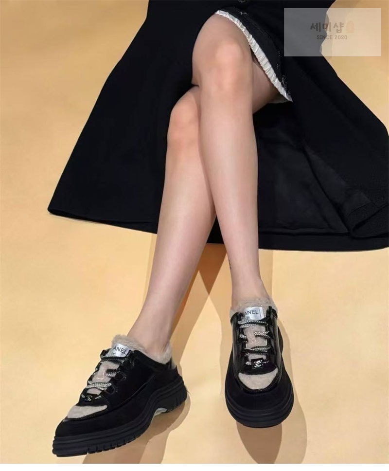 C H A N E L 샤넬 25B 프리 컬렉션 스니커즈 신발 2번 이미지
