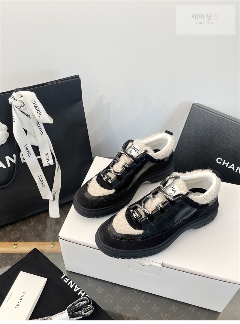 C H A N E L 샤넬 25B 프리 컬렉션 스니커즈 신발 10번 이미지