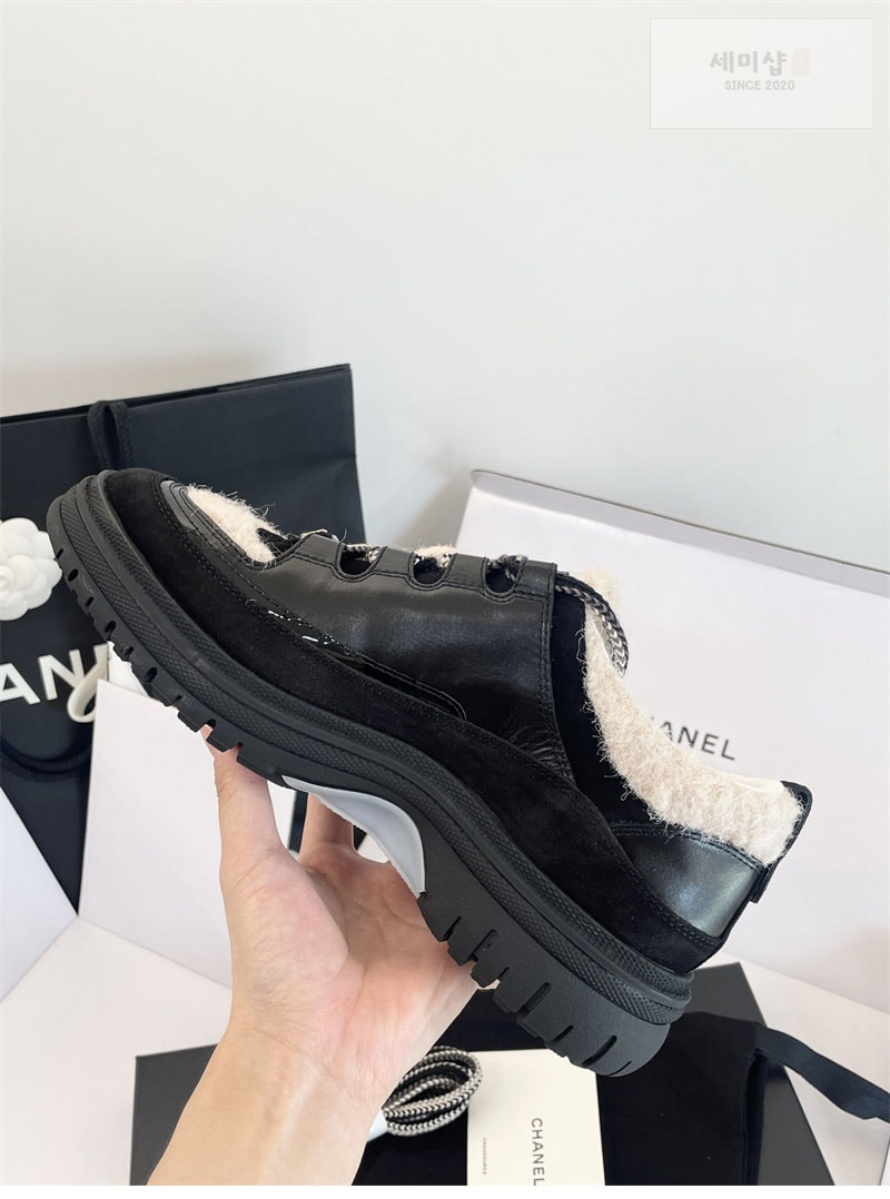 C H A N E L 샤넬 25B 프리 컬렉션 스니커즈 신발 12번 이미지