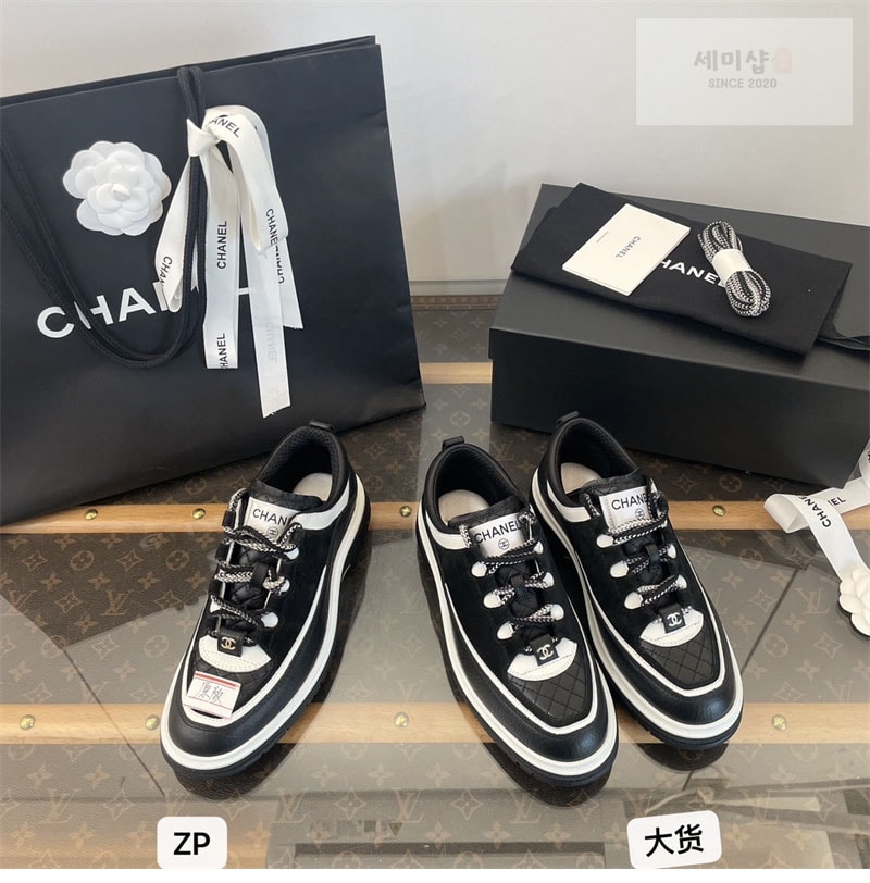 C H A N E L 샤넬 25C 크루즈 스니커즈 화이트 신발 15번 이미지