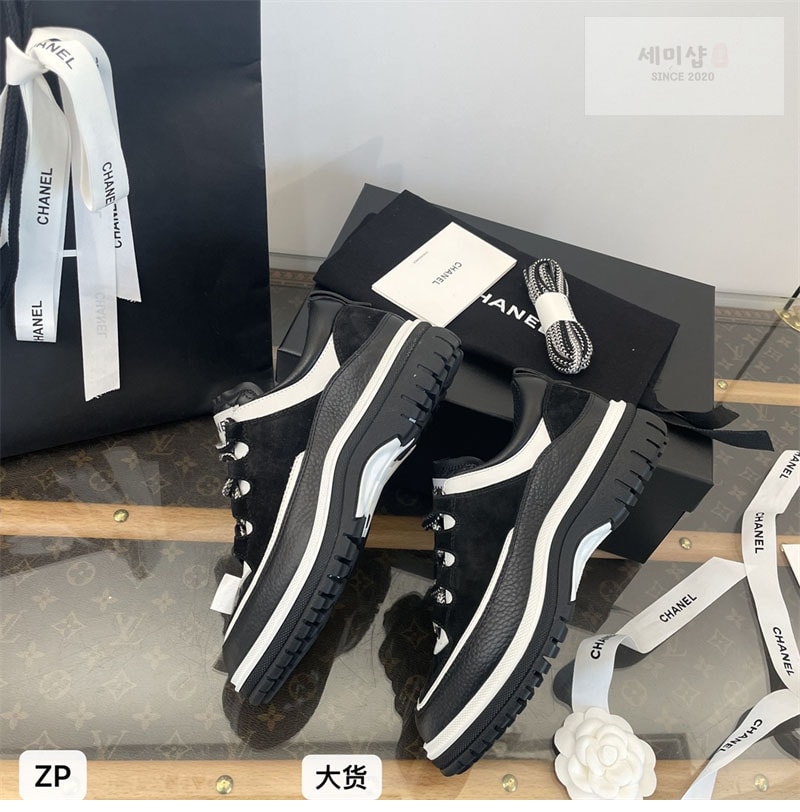 C H A N E L 샤넬 25C 크루즈 스니커즈 화이트 신발 19번 이미지