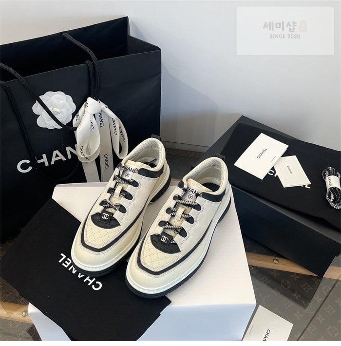 C H A N E L 샤넬 25C 크루즈 스니커즈 신발 7번 이미지