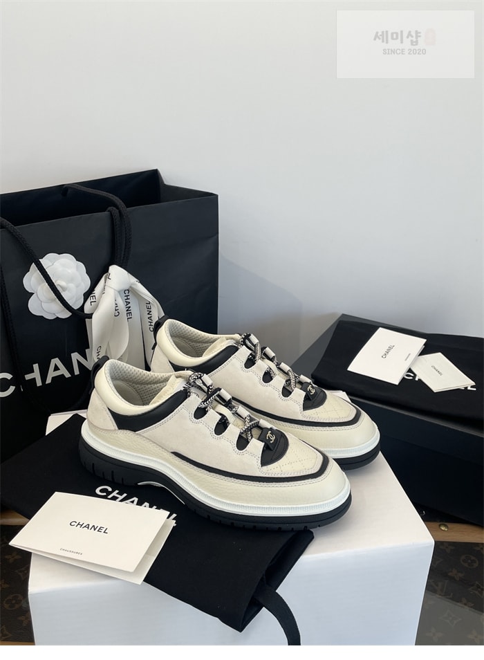 C H A N E L 샤넬 25C 크루즈 스니커즈 신발 8번 이미지
