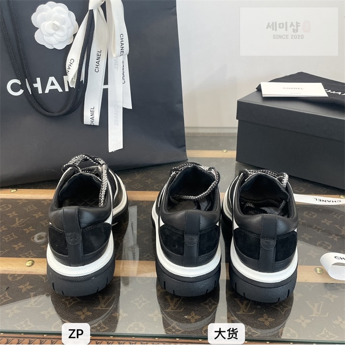 C H A N E L 샤넬 25C 크루즈 스니커즈 신발 23번 이미지