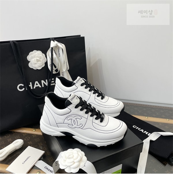 C H A N E L 샤넬 25C 크루즈 스니커즈 신발 4번 이미지