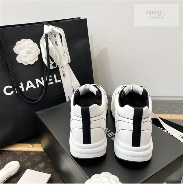 C H A N E L 샤넬 25C 크루즈 스니커즈 신발 8번 이미지