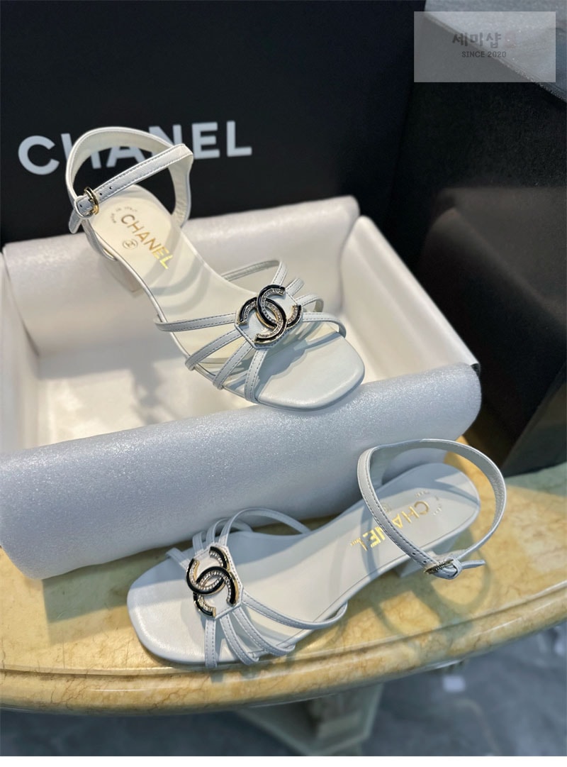 C H A N E L 샤넬 25P 미드힐 램스킨 샌들 신발 3번 이미지