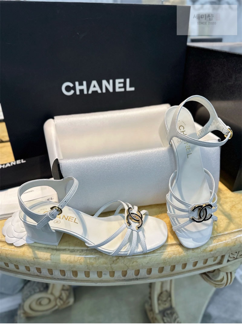 C H A N E L 샤넬 25P 미드힐 램스킨 샌들 신발 5번 이미지