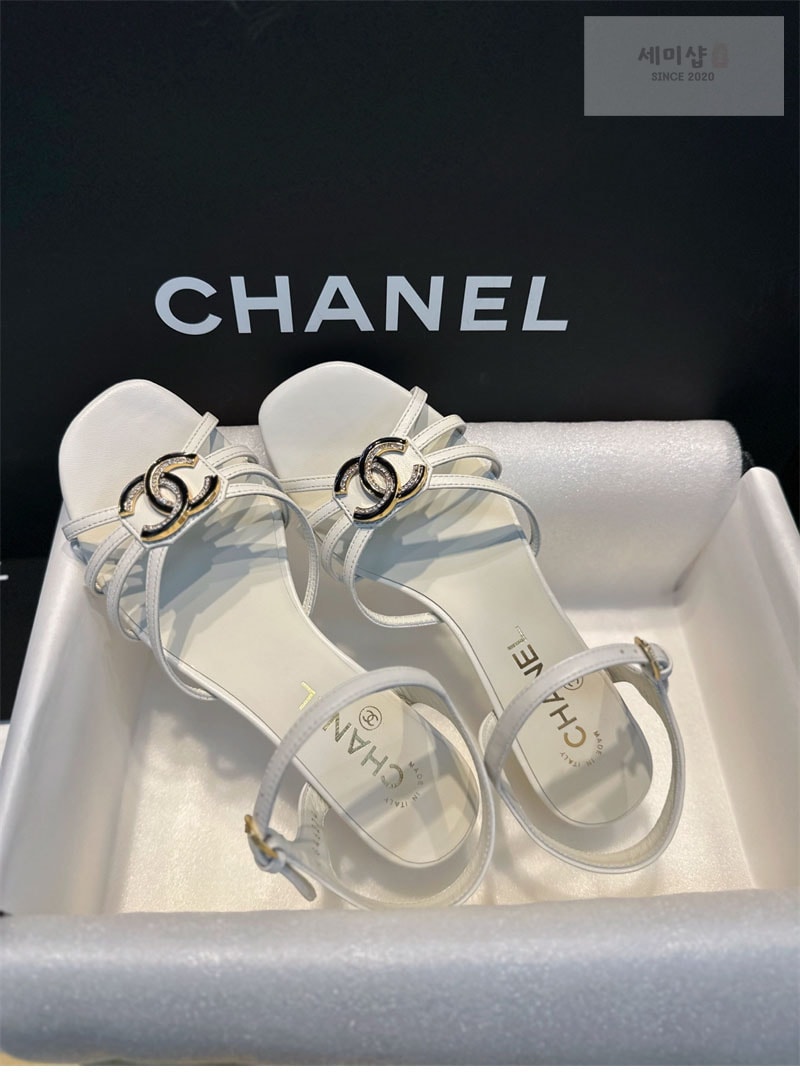C H A N E L 샤넬 25P 미드힐 램스킨 샌들 신발 6번 이미지