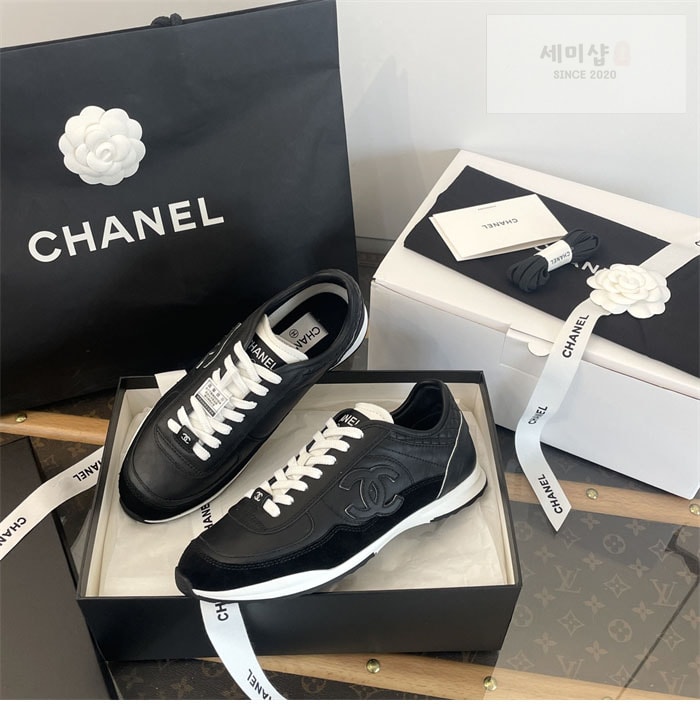 C H A N E L 샤넬 25SS 프리 CC로고 스니커즈 신발 9번 이미지