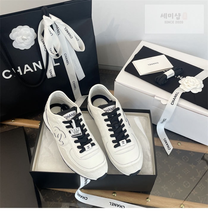 C H A N E L 샤넬 25SS 프리 CC로고 스니커즈 신발 26번 이미지