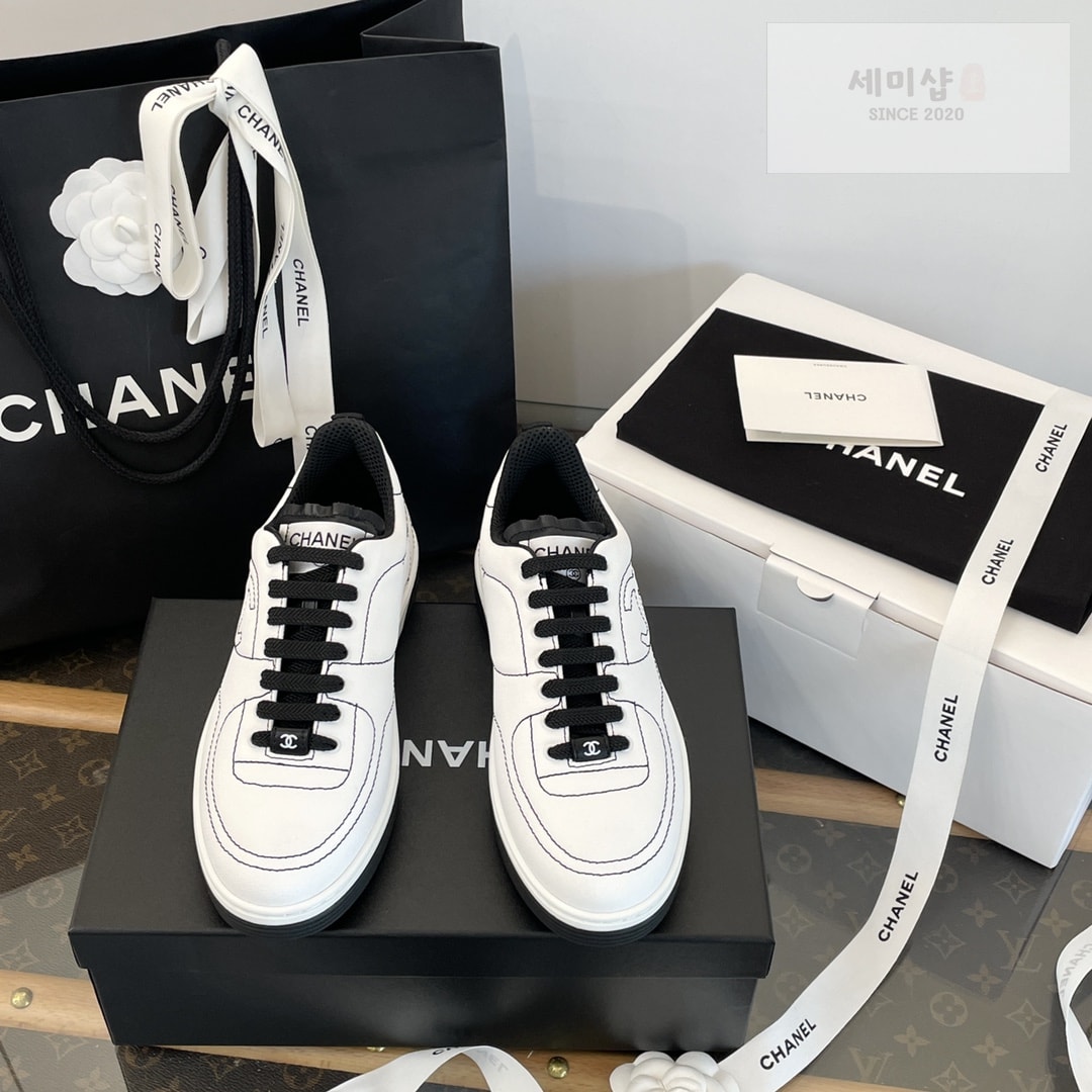 C H A N E L 샤넬 25 코튼 스니커즈 신발 2번 이미지