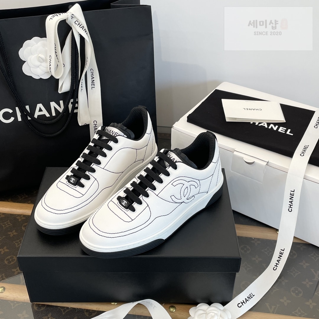 C H A N E L 샤넬 25 코튼 스니커즈 신발 4번 이미지