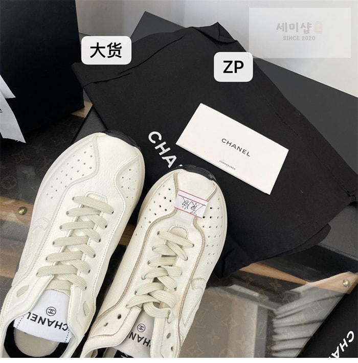 C H A N E L 샤넬 25 크루즈 스니커즈 신발 18번 이미지