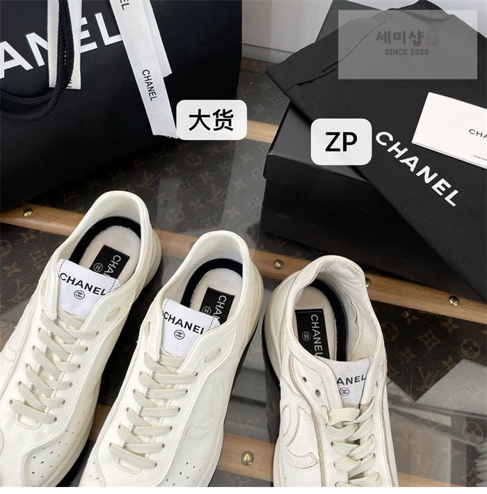 C H A N E L 샤넬 25 크루즈 스니커즈 신발 23번 이미지