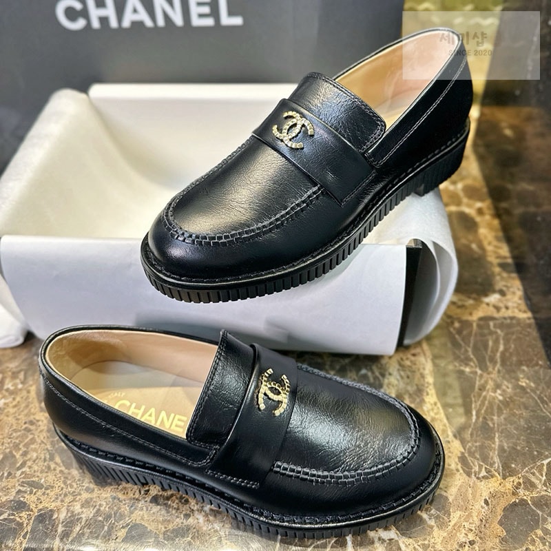 C H A N E L 샤넬 25 크루즈 컬렉션 로퍼 신발 1번 이미지