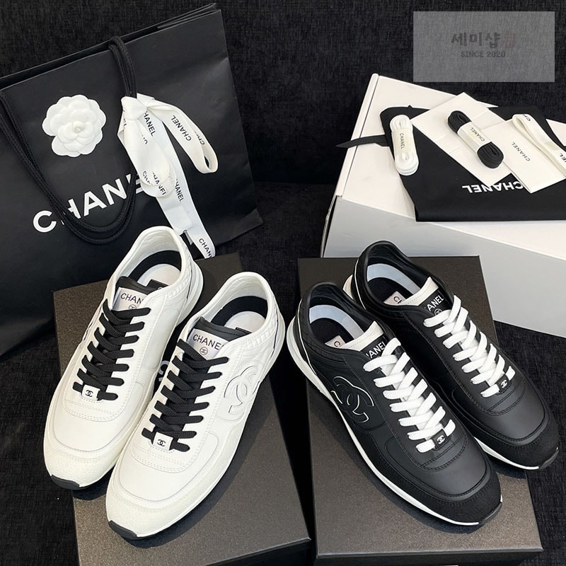 C H A N E L 샤넬 25 CC로고 스니커즈 검흰 화이트 신발 1번 이미지