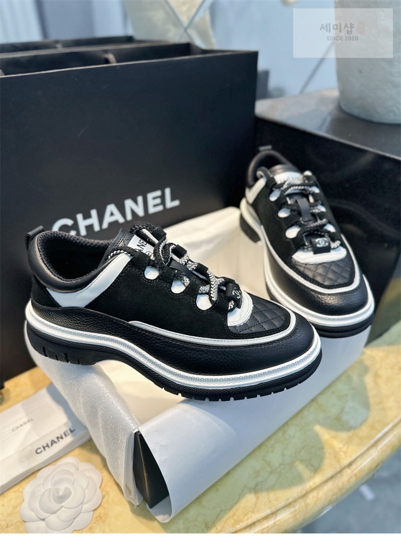 C H A N E L 샤넬 25c 스니커즈 블랙 신발 6번 이미지