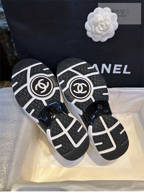 C H A N E L 샤넬 CC로고 믹스드파이브 스니커즈 화이트 신발 10번 이미지