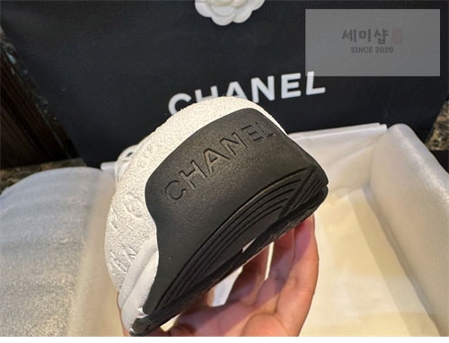C H A N E L 샤넬 CC로고 믹스드파이브 스니커즈 화이트 신발 12번 이미지
