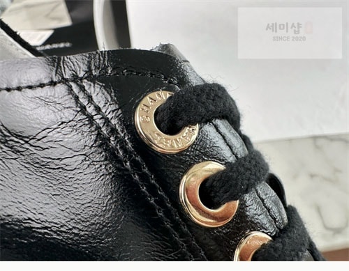 샤넬 샤넬 CC로고 블랙 금장 팬던트 플랫폼 스니커즈 신발 11번 이미지