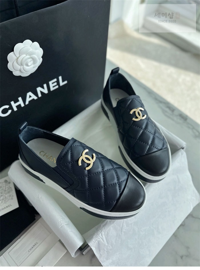 C H A N E L 샤넬 CC로고 퀼팅 슬립온 신발 18번 이미지