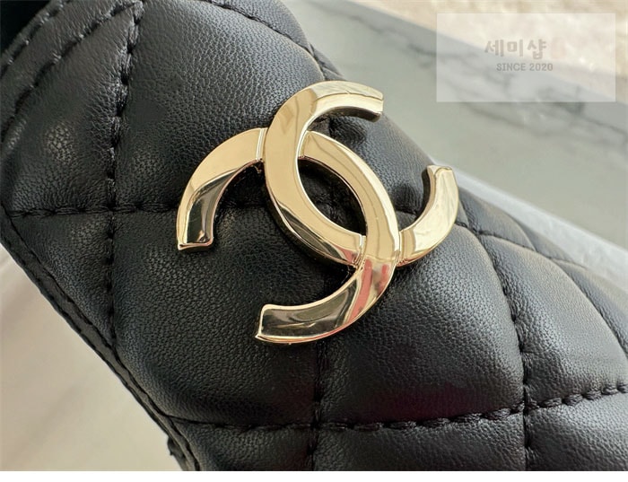 C H A N E L 샤넬 CC로고 퀼팅 슬립온 신발 12번 이미지