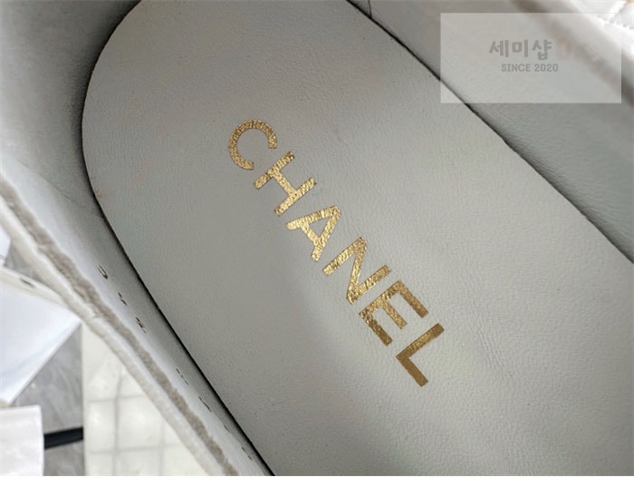 C H A N E L 샤넬 CC로고 퀼팅 슬립온 신발 15번 이미지
