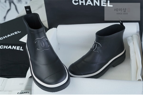 C H A N E L 샤넬 CC로고 하프 앵클 러버부츠 레인부츠 장화 신발 6번 이미지