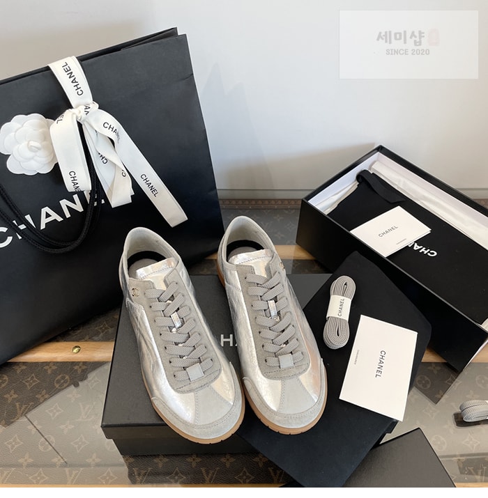 C H A N E L 샤넬 cc로고 러닝 스니커즈 신발 20번 이미지