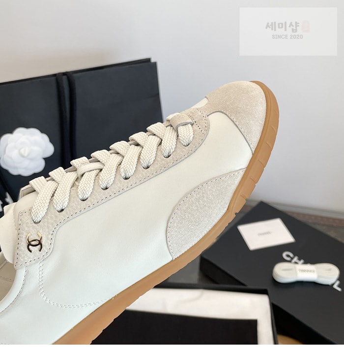 C H A N E L 샤넬 cc로고 러닝 스니커즈 신발 20번 이미지