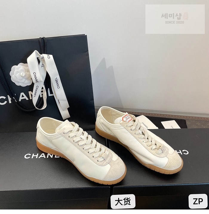 C H A N E L 샤넬 cc로고 러닝 스니커즈 신발 17번 이미지