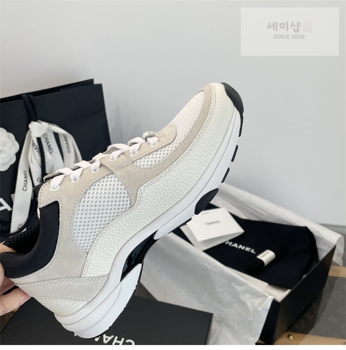 C H A N E L 샤넬 cc로고 메쉬 테니스 여성 스니커즈 신발 17번 이미지