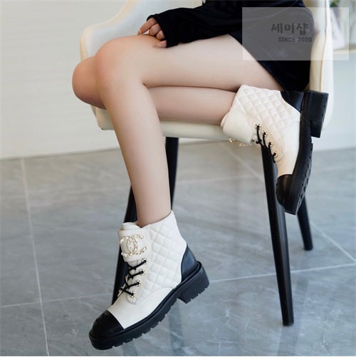 C H A N E L 샤넬 cc로고 퀄팅 레이스업 부츠 신발 3번 이미지