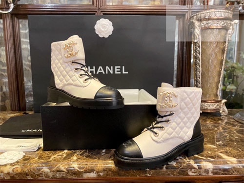 C H A N E L 샤넬 cc로고 퀄팅 레이스업 부츠 신발 8번 이미지