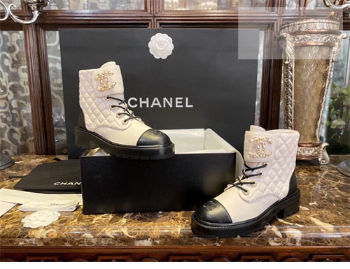 C H A N E L 샤넬 cc로고 퀄팅 레이스업 부츠 신발 9번 이미지