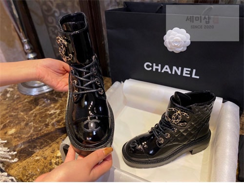 C H A N E L 샤넬 cc로고 퀄팅 레이스업 부츠 신발 7번 이미지