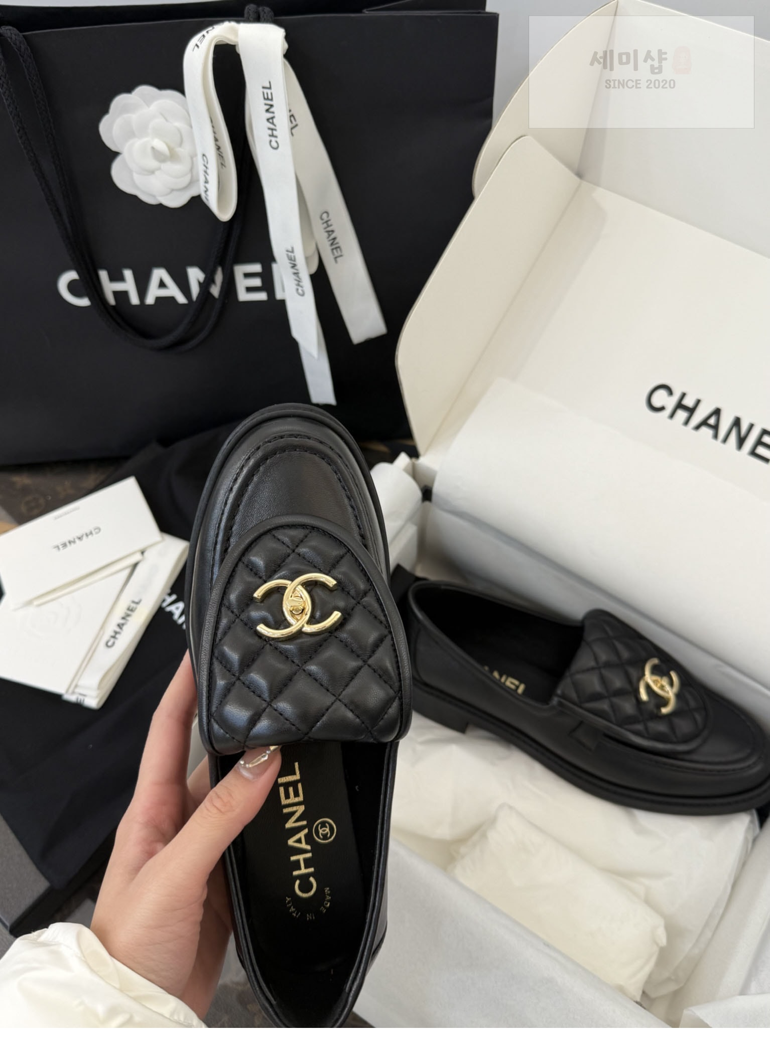 C H A N E L 샤넬 cc로고 턴락 퀼팅 모카신 로퍼 신발 9번 이미지