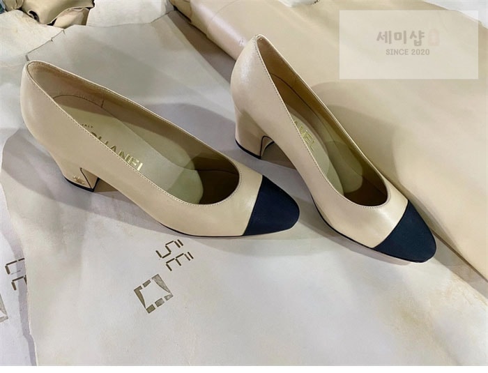 C H A N E L 샤넬 cc로고 통굽 펌프스 신발 9번 이미지
