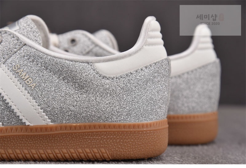 Adidas 아디다스 삼바 OG 스니커즈 메탈릭 실버 KI6264 신발 10번 이미지