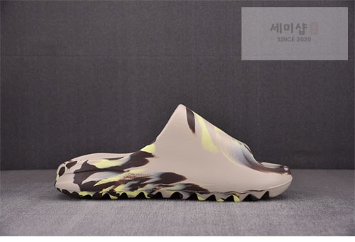 Adidas 아디다스 이지 슬라이드 “ZEBRA” Yeezy Slide MX FZ5899 신발 2번 이미지