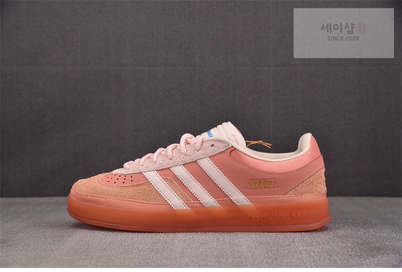 Adidas 아디다스 x 배드 버니 가젤 인도어 카보 로호 JS5052 신발 5번 이미지
