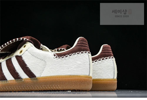 Adidas 아디다스x웨일즈보너 포니 토널 삼바 크림 화이트 미스테리 브라운 스니커즈 신발 6번 이미지