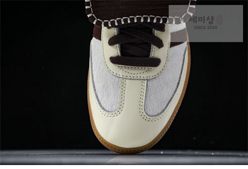 Adidas 아디다스x웨일즈보너 포니 토널 삼바 크림 화이트 미스테리 브라운 스니커즈 신발 24번 이미지