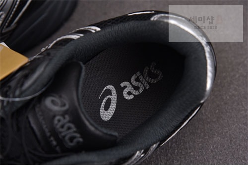 Asics 아식스 젤 카하나 TR V4 카본 블랙 실버 1203A497-001 신발 11번 이미지