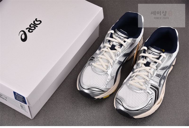 Asics 아식스 x JJJJound 젤 카야도 14 화이트 네이비 1203A961-100 신발 3번 이미지